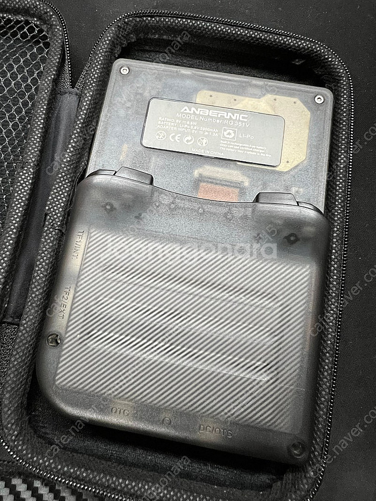앤버닉 RG351V 파워덕질 한방팩 게임기 팝니다--1