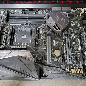 asus x370 crosshair vi hero(크로스헤어6 히어로) 메인보드 판매합니다.