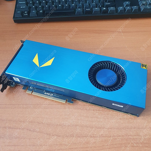 AMD RADEON RX VEGA FE 청갈치(라데온) 판매합니다