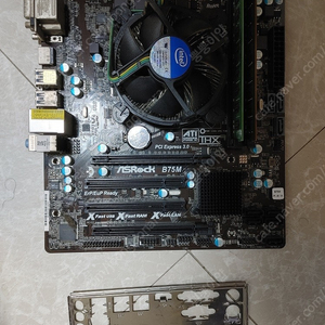 ASRock B75M메인보드 ,삼성DDR3 4기가2개 총8기가 일괄 판매합니다