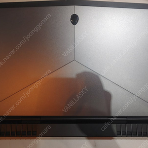 에일리언웨어 17 R4 부품용 i7 7700hq 게이밍노트북 gtx1060