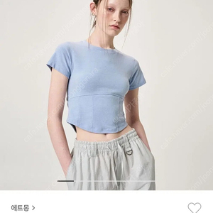 에트몽 back slit hook T-shirt 티셔츠 상의 반팔