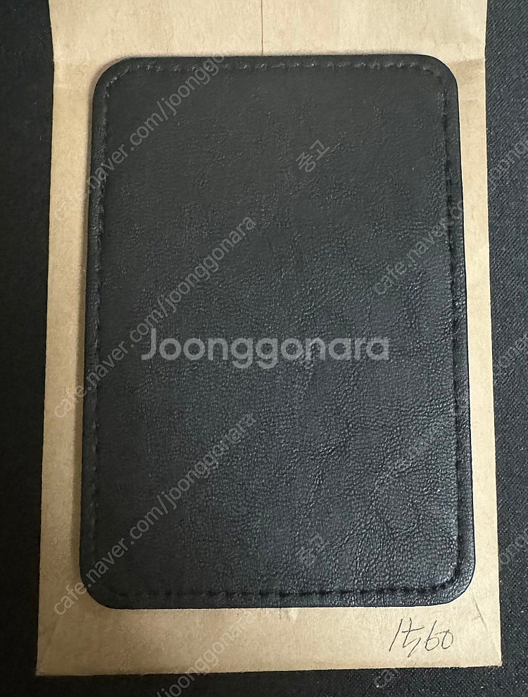 커스텀와이즈 셀린느 맥세이프 카드지갑 판매합니다.--1