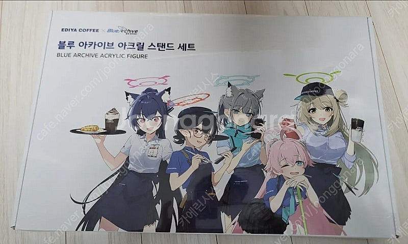 [미개봉] 블루아카이브 이디야 콜라보 아크릴 스탠드 세...--0