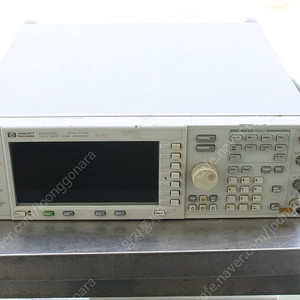 HP Agilent E4433B Series Signal Generator 250Khz-4GHz