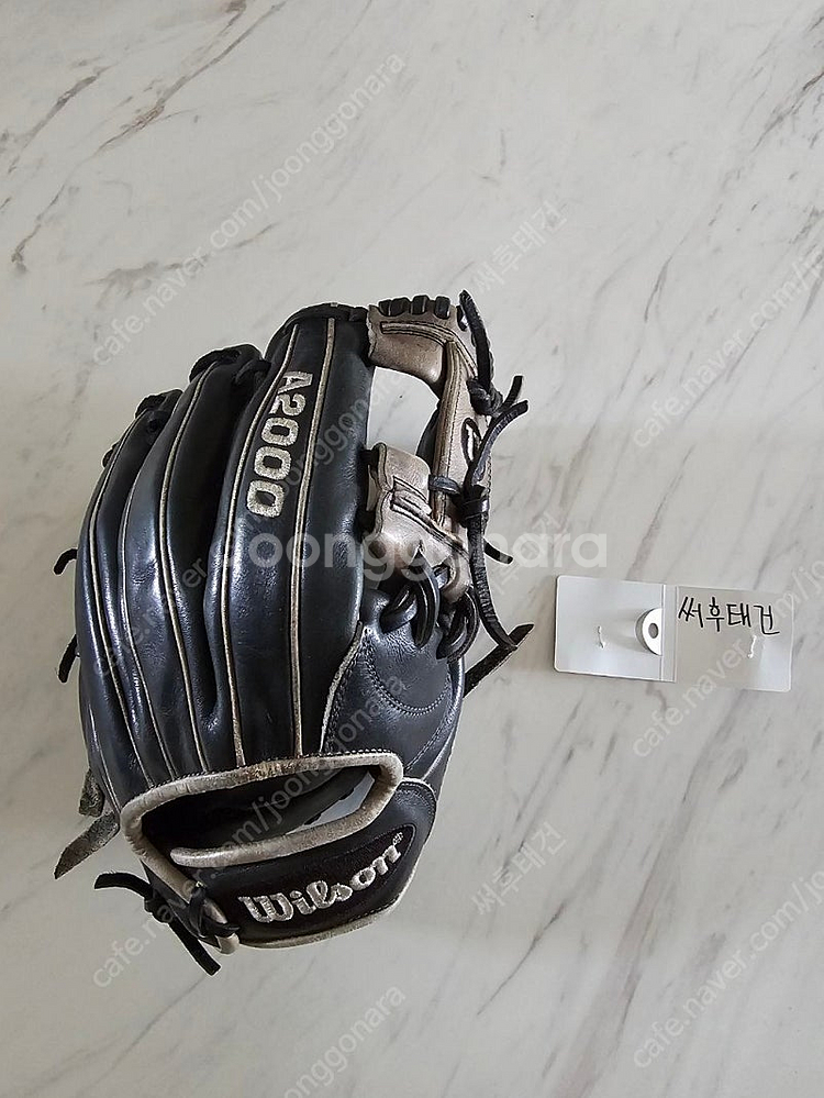 (가격내림) 윌슨 a2000 야구 글러브 판매합니다 1787 모델 11.75 내야글러브 판매합니다--0