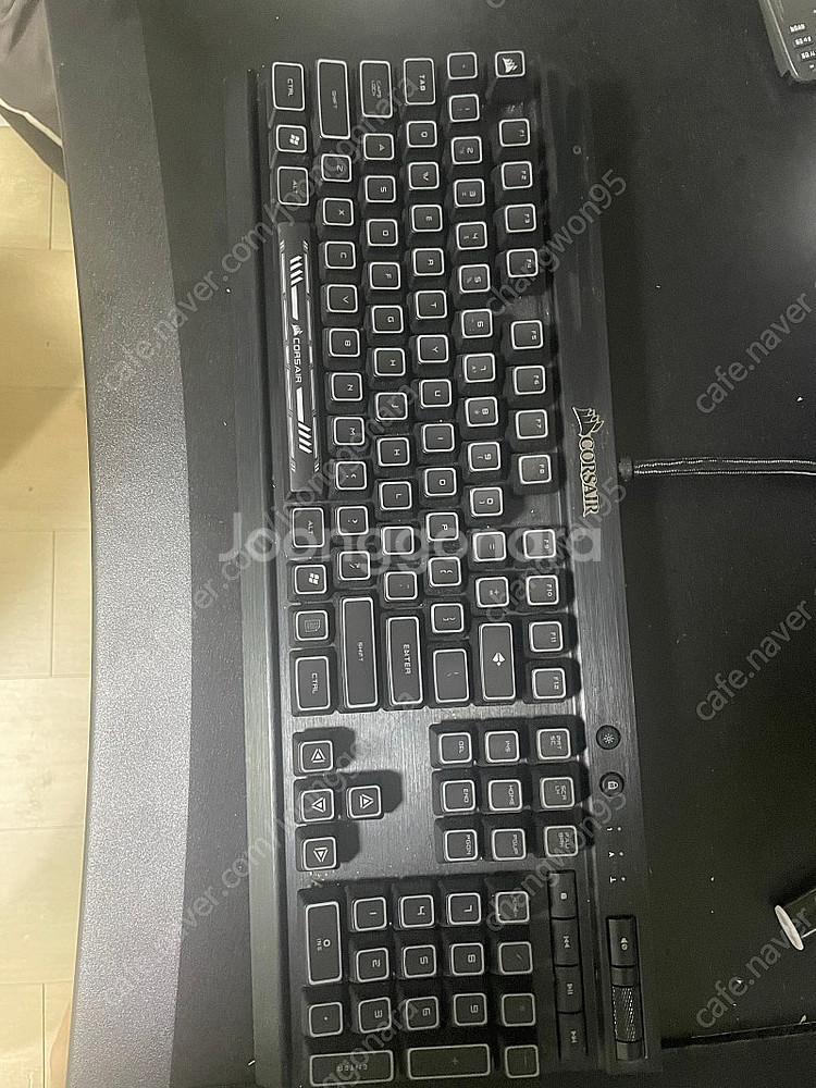 커세어 k70 적축 키보드--0