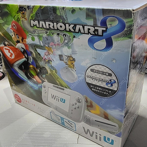 닌텐도 위유 Wii U 마리오카트 박스셋 판매합니다.