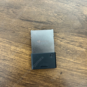 xbox seagate (씨게이트) 1tb 팝니다.