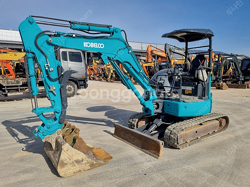 코벨코 SK30 2016년식 코끼리집게 버켓3종 3톤급...--0