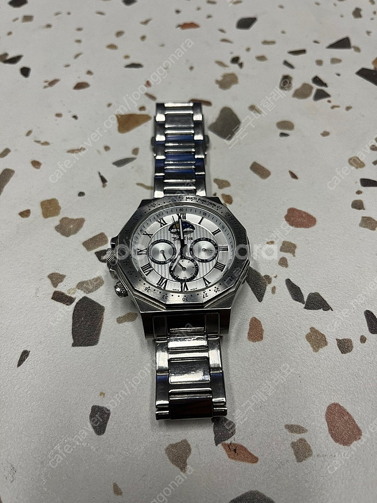 남성 메탈 시계 바실리카 bs 1601 판매합니다!!--0