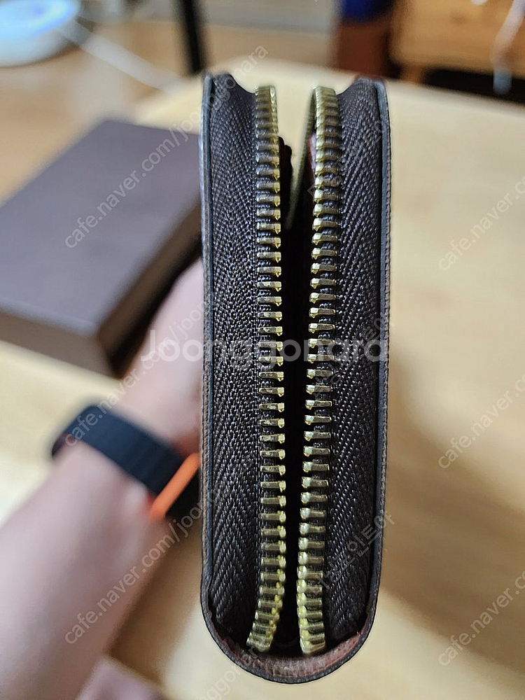 루이비통 모노그램 여성 장지갑 M60017 팝니다--3