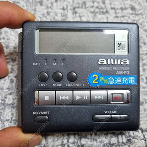 AIWA 워크맨 MDP AM-F3 정크기기 판매합니다.