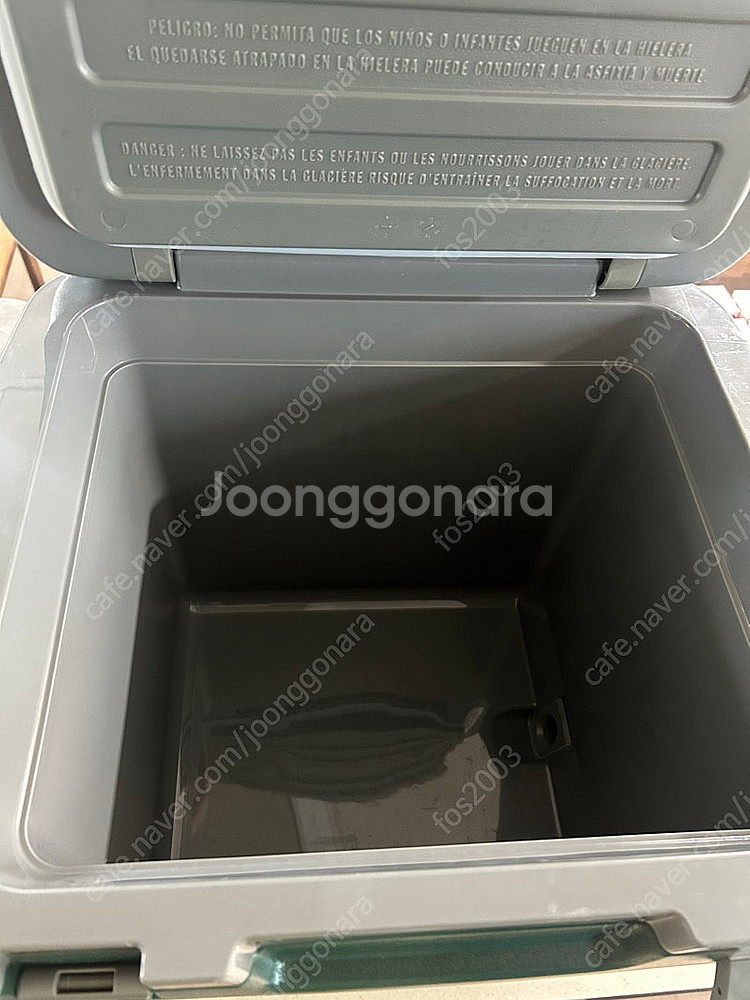 스탠리 아이스박스 28L--3