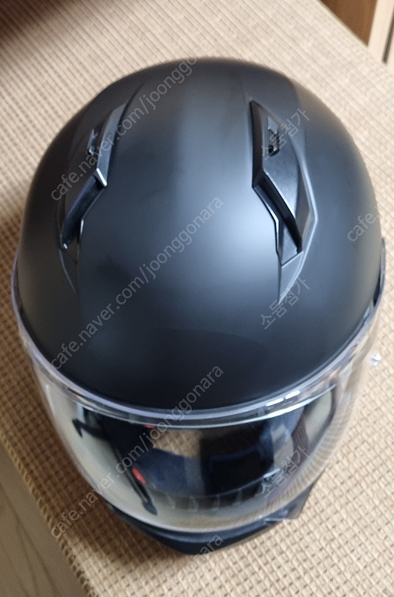 홍진 c10 헬멧 판매합니다.