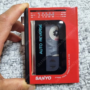 SANYO 워크맨 JJ-F40 RED 색상 작동품 판매합니다.