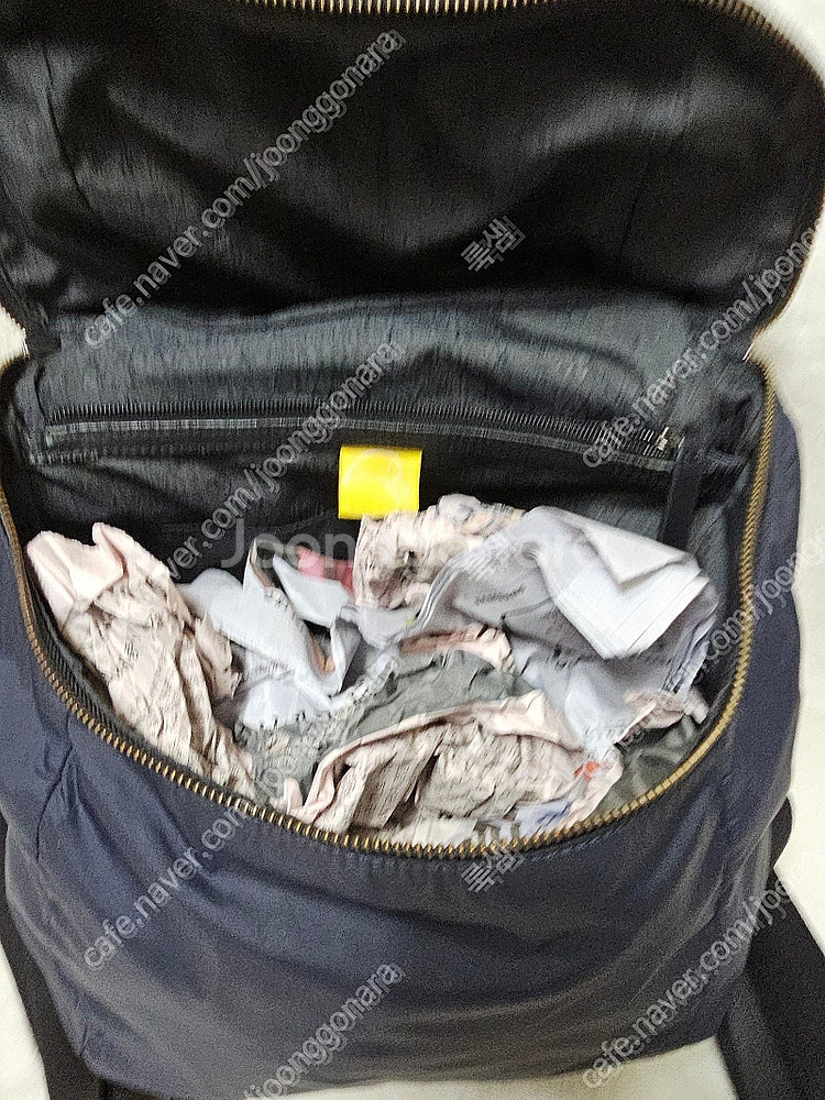 만다리나덕 베레토 백팩 일명 기저귀 가방 판매합니다--9