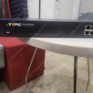 아이피타임 iptime sg24000m 허브 팝니다.