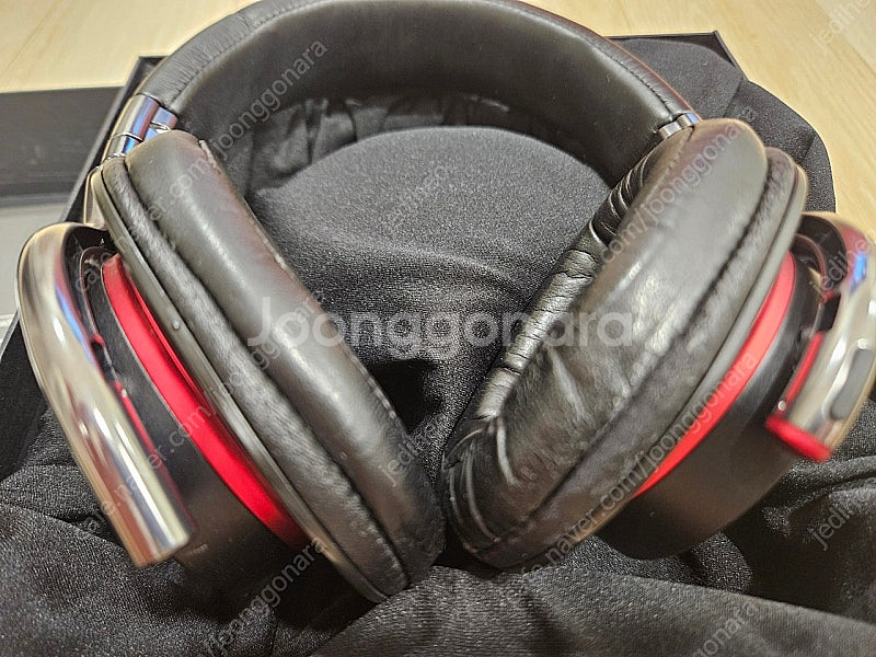 소니 MDR-1R 팔아요.--5