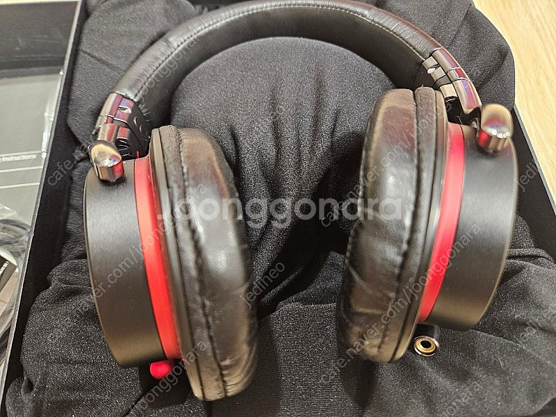 소니 MDR-1R 팔아요.--6