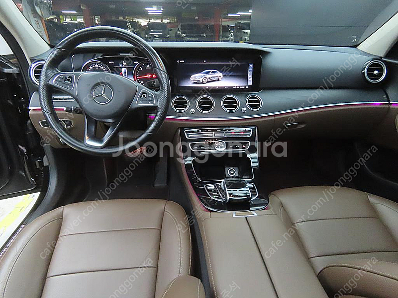 벤츠E-클래스 W213 E220d 아방가르드@중고차@2...--6