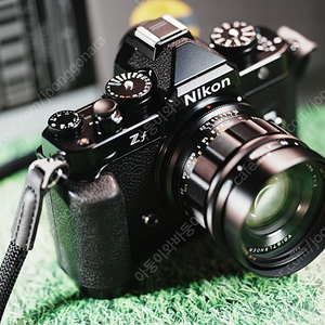 니콘 Zf + 보이그랜더 40mm f1.2 Z마운트 거의새것