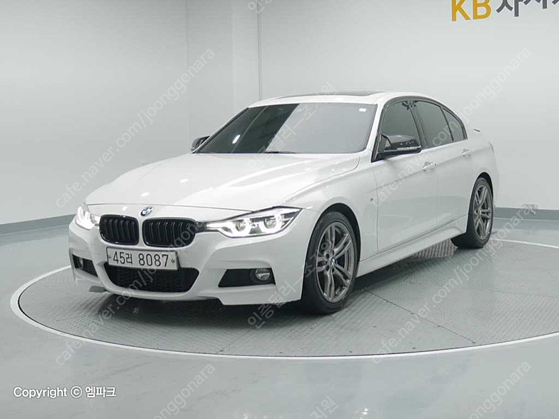 BMW3시리즈 (F30) 320i M 스포츠 (5인승)@중고차@중고차매입@전액할부@저신용자@신불자@소액할부@현금@카드 전부 가능합니다!