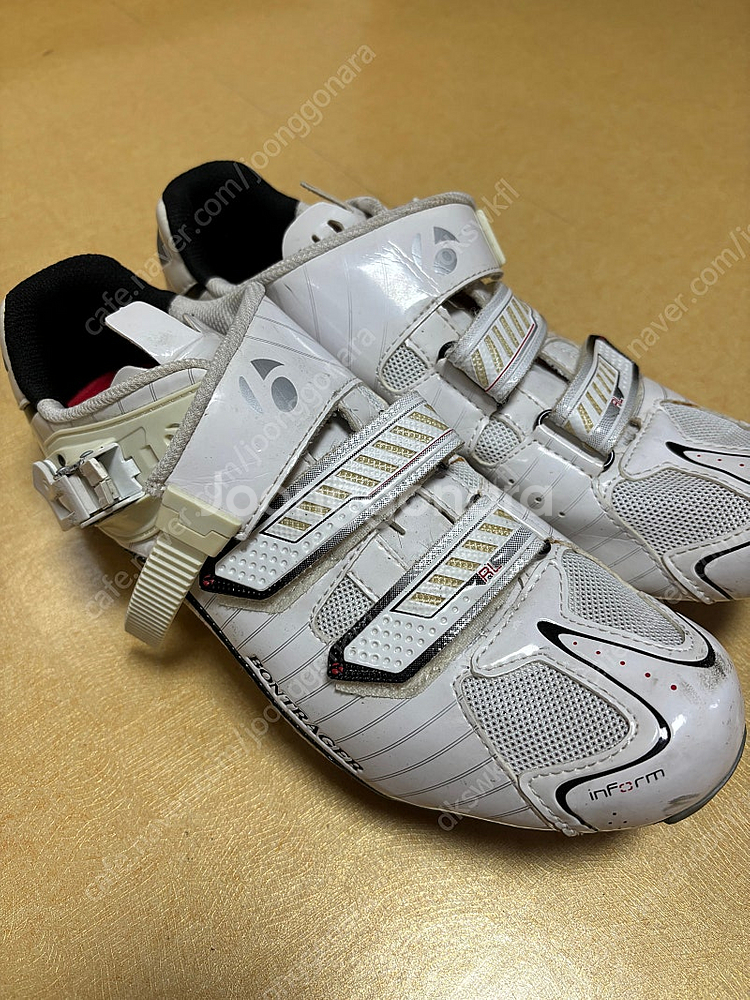 본트레거 클릿슈즈 판매합니다--1