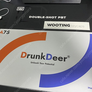 Drunkdeer A75 화이트 팝니다