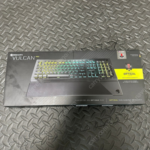 ROCCAT(로캣) Vulcan Pro 리니어스위치 기계식 키보드 팝니다.(풀배열)