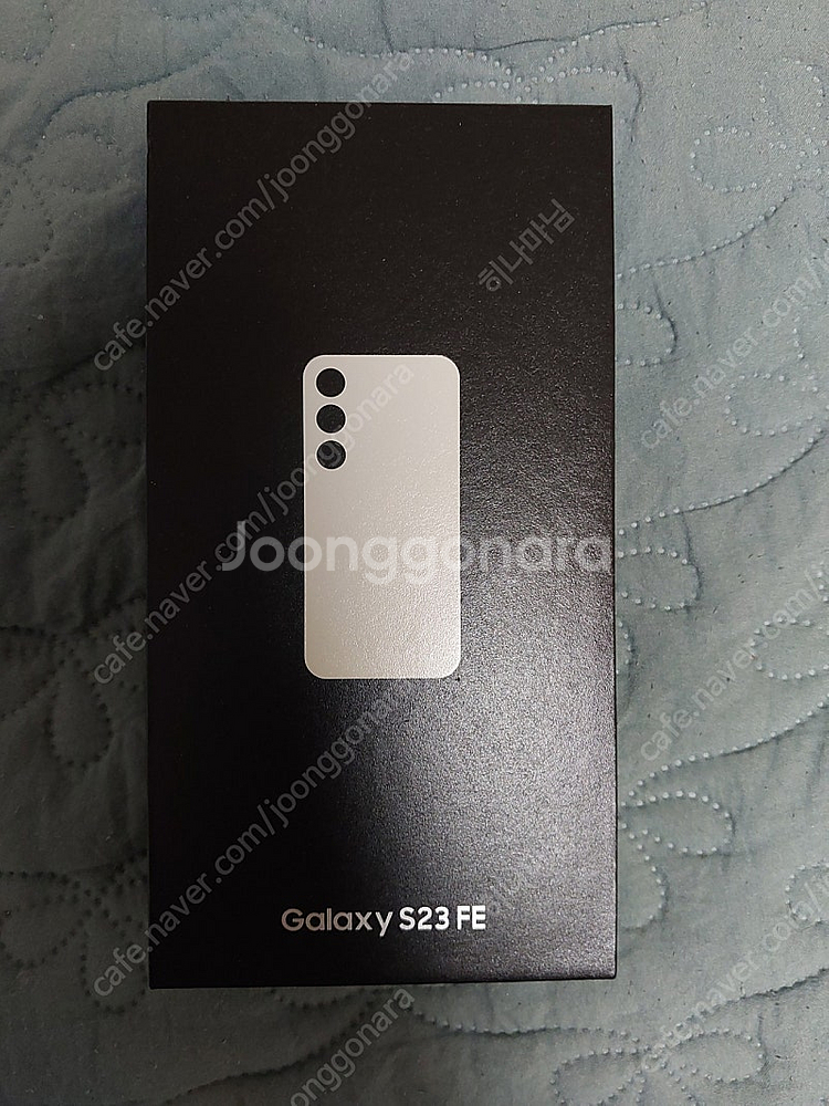 갤럭시 s23 fe 256gb 크림색판매합니다--0