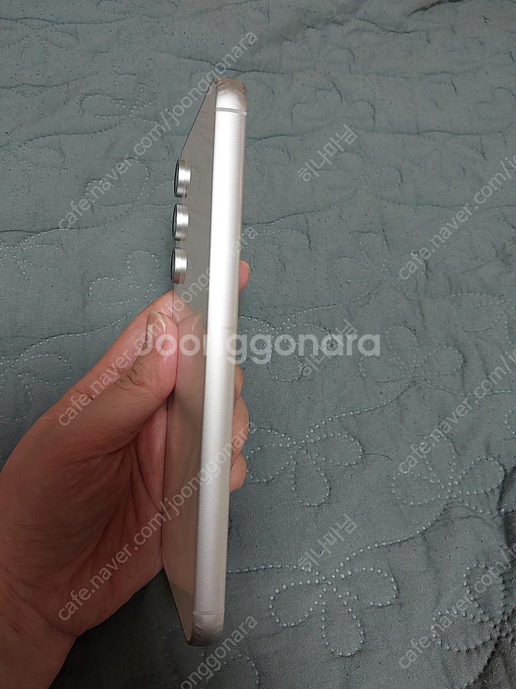 갤럭시 s23 fe 256gb 크림색판매합니다--5