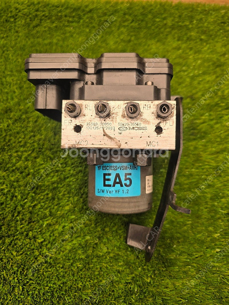 YF쏘나타 ABS모듈 58920 3S550 / 5892...--0