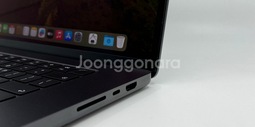 맥북프로 16인치 M3 512GB 18GB 스페이스 블...--6