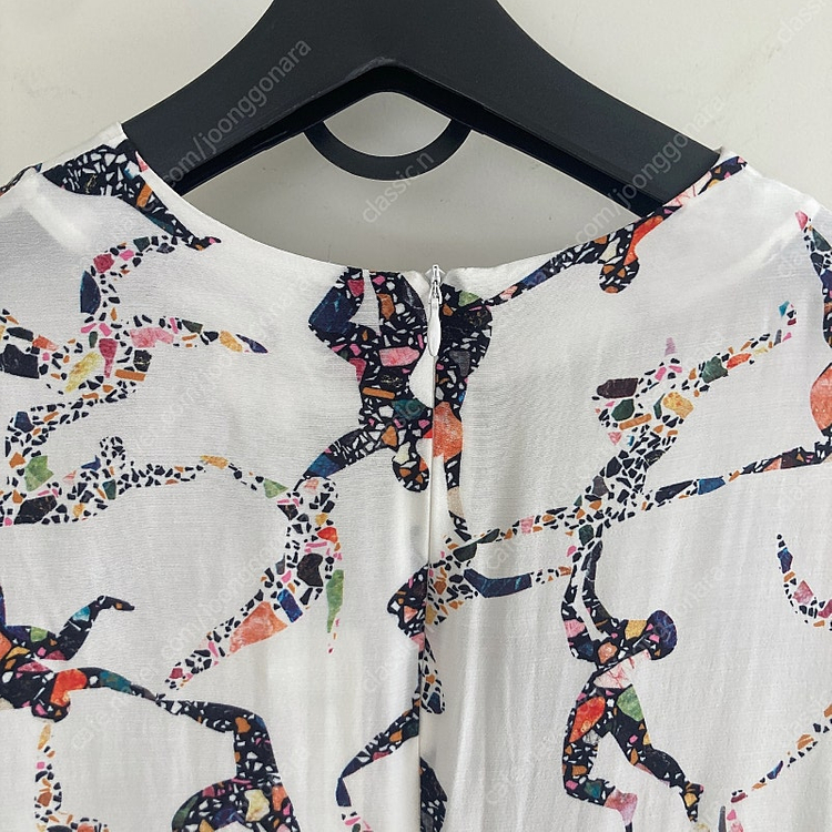 빔바이롤라 BIMBA Y LOLA 일러스트 원피스/ 한섬 타임 마인 랑방 띠어리 이자벨마랑 바네사브루노 구호 마쥬 ... 이미지