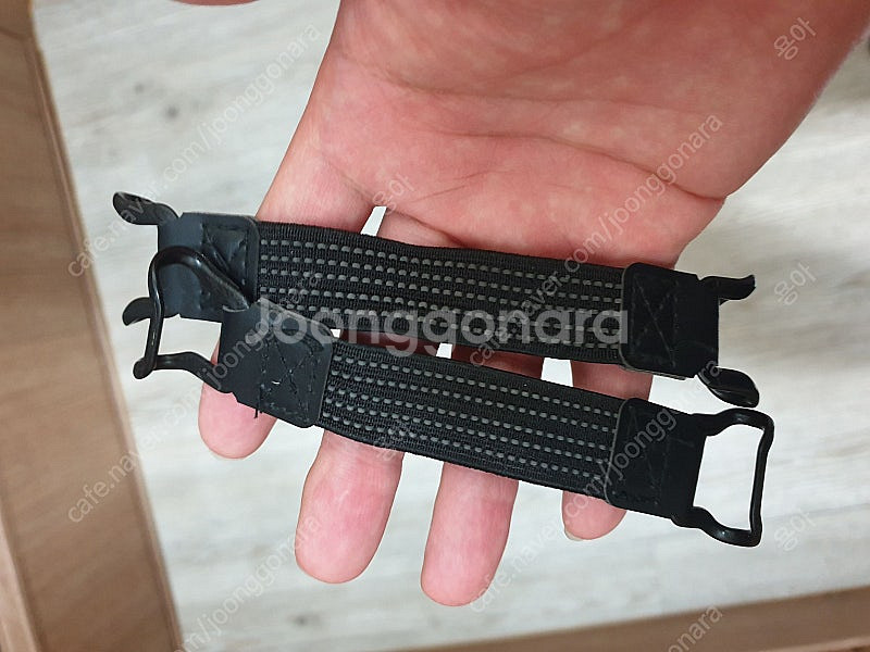 오닉스 포크3 팝니다. (케이스 2개-접이형 카드케이스, 젤리케이스), 손잡이 2개--1