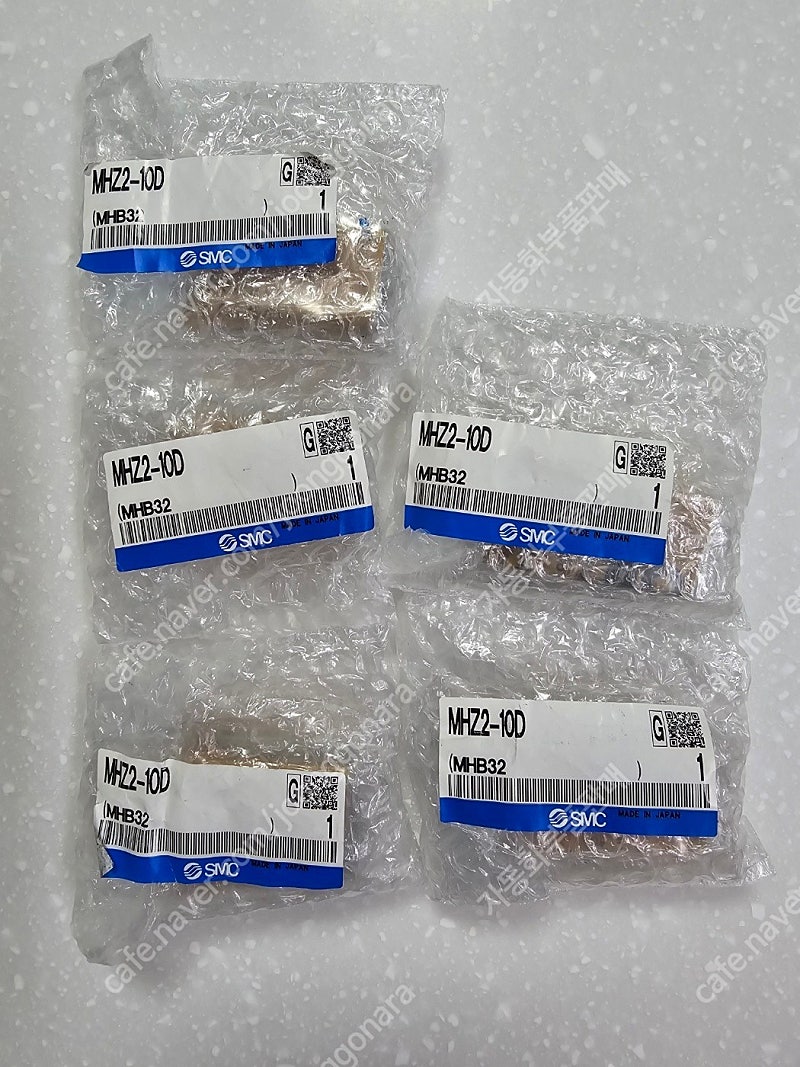 MHZ2-10D(SMC) 평행 개폐형 에어척 실린더판매합니다.