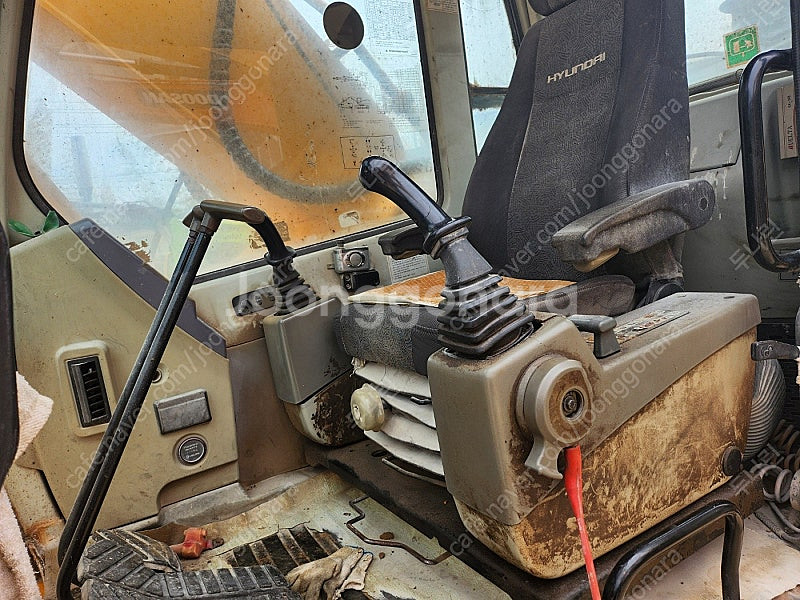 현대 R2900LC 2003년식 집게 10 궤도형 중고...--9