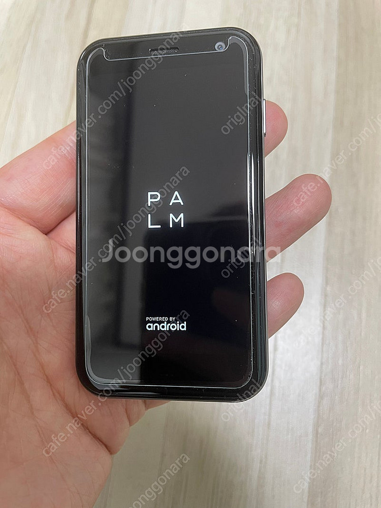 팜폰 pvg100 글로벌판 가죽케이스 포함 판매합니다--1