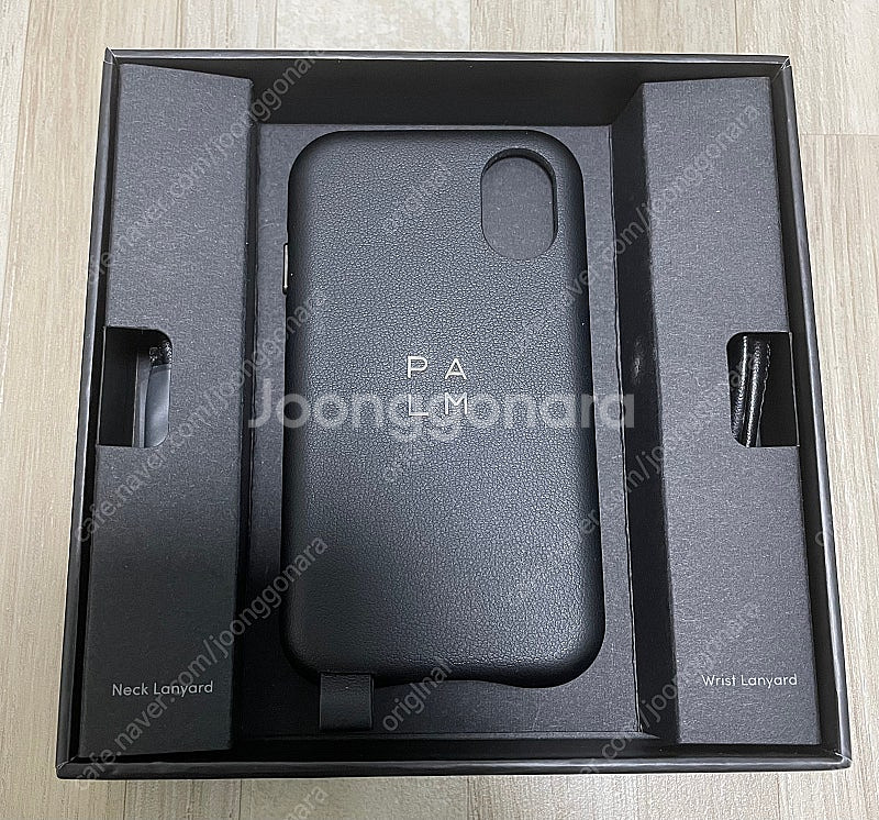 팜폰 pvg100 글로벌판 가죽케이스 포함 판매합니다--9