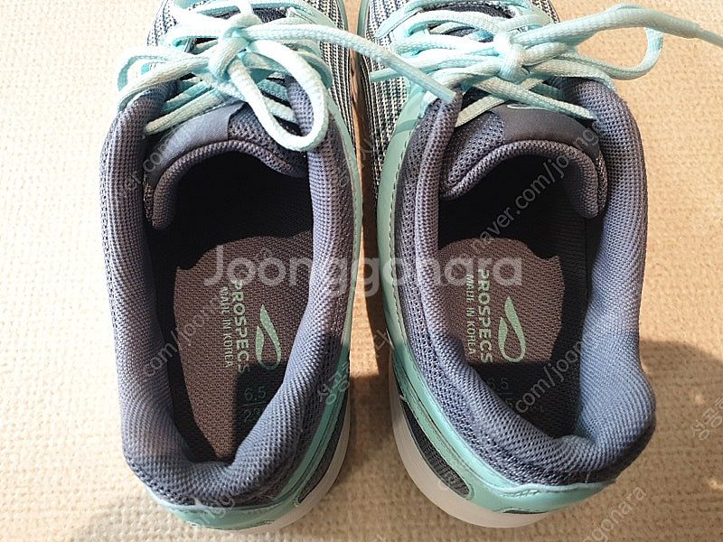 <235mm/10,000원/무료배송> 프로스펙스 런닝화--5