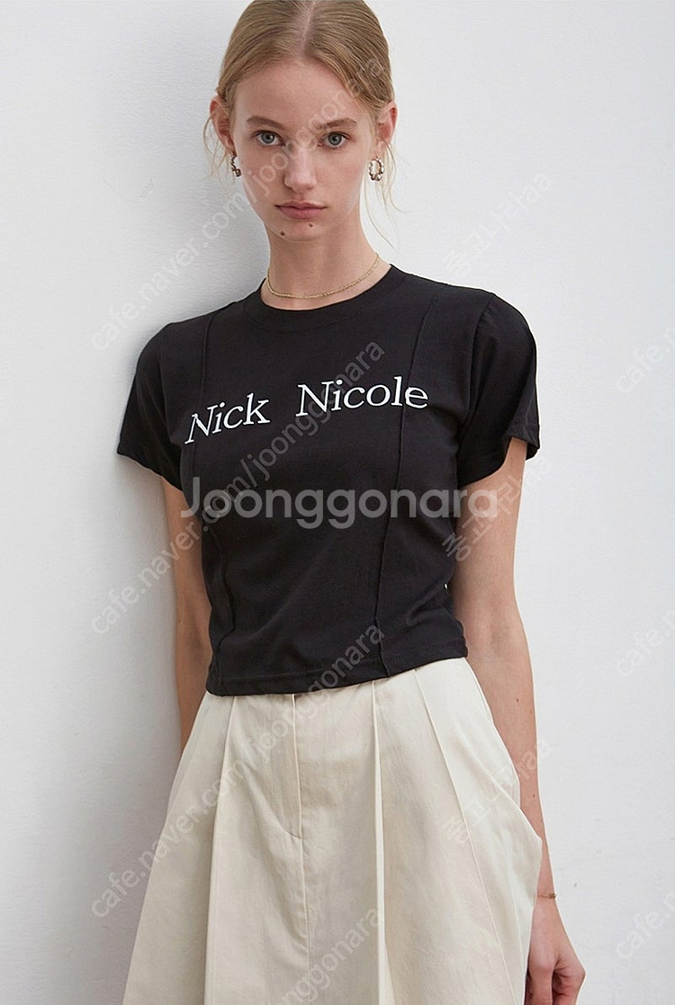 NICOLE PINTUCK CROP TEE_BLACK ...--0