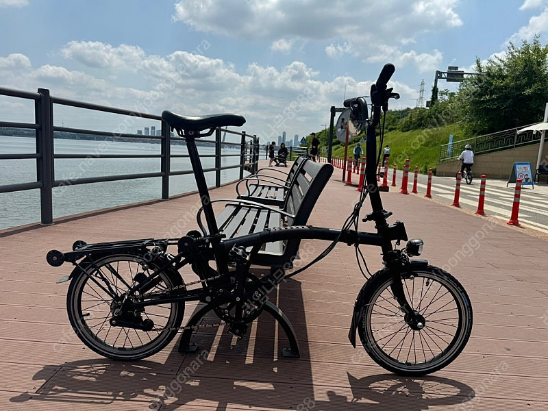 2017 브롬톤 M6R 블랙에디션 허브다이나모 올블랙--1