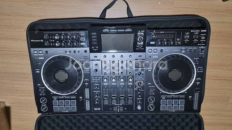 udg 하드 케이스 2xl 팝니다.--1