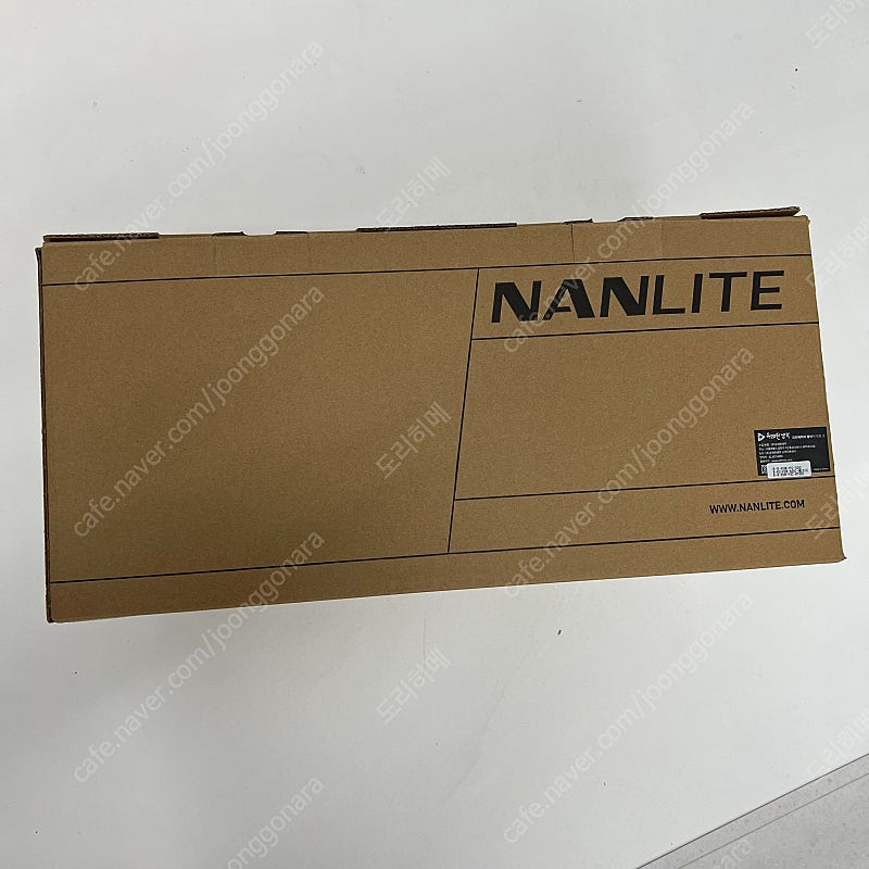 난라이트 NANLITE FS-300B LED 방송영상조명 팝니다