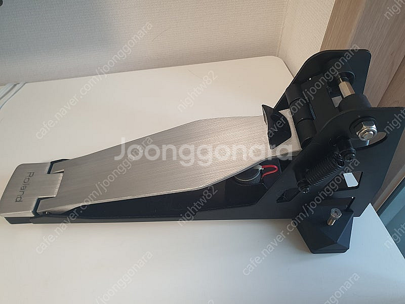 롤랜드 전자드럼 킥페달 KT-9--0