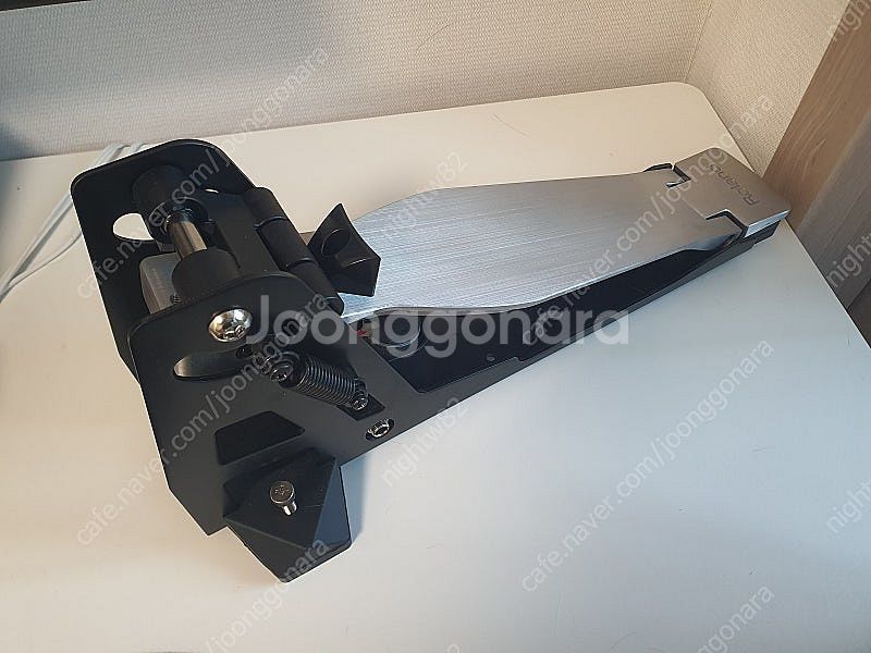 롤랜드 전자드럼 킥페달 KT-9--2