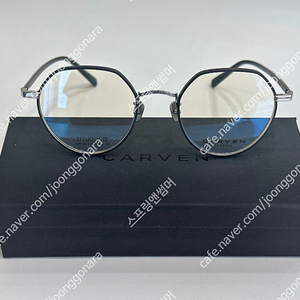 까르뱅 루나 맥스 LUNA max# /c2 블랙&실버 다각형 티타늄 큰사이즈 안경 판매합니다 (케이스O/새상품)