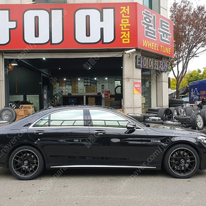 [ 추천 ] 벤츠 S63 AMG 스타일 퍼포먼스 블랙 20인치 휠 팝니다.