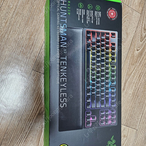 (미사용) 레이저 헌츠맨 v2 텐키리스 리니어 팝니다.